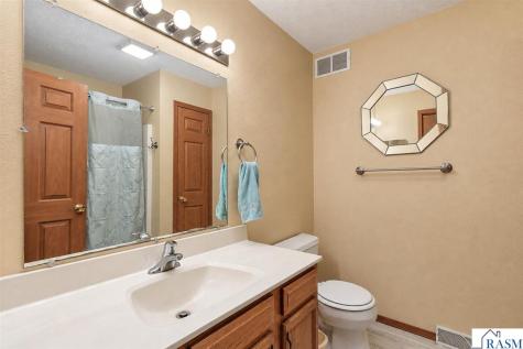 18340 1st Avenue New Ulm MN 56073