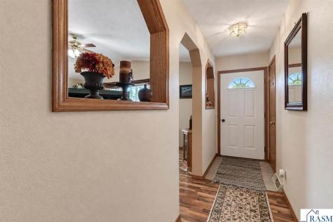 18340 1st Avenue New Ulm MN 56073