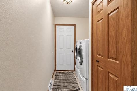 18340 1st Avenue New Ulm MN 56073