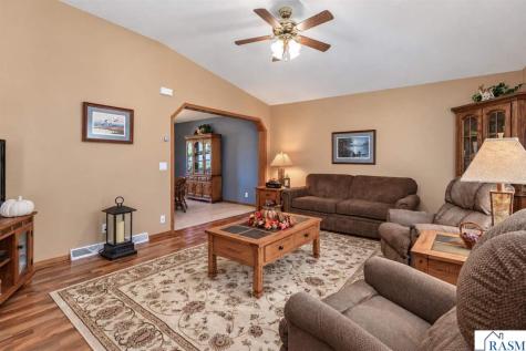 18340 1st Avenue New Ulm MN 56073