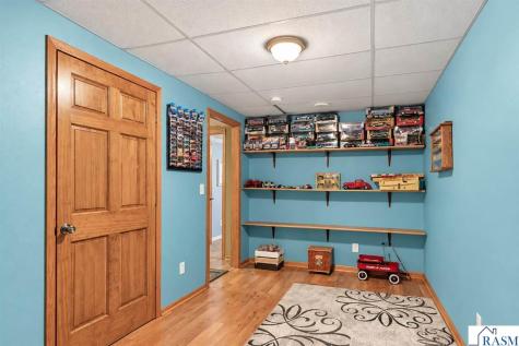 18340 1st Avenue New Ulm MN 56073