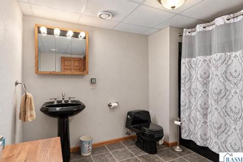 18340 1st Avenue New Ulm MN 56073
