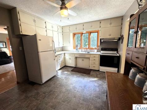 18004 Kc Road New Ulm MN 56073