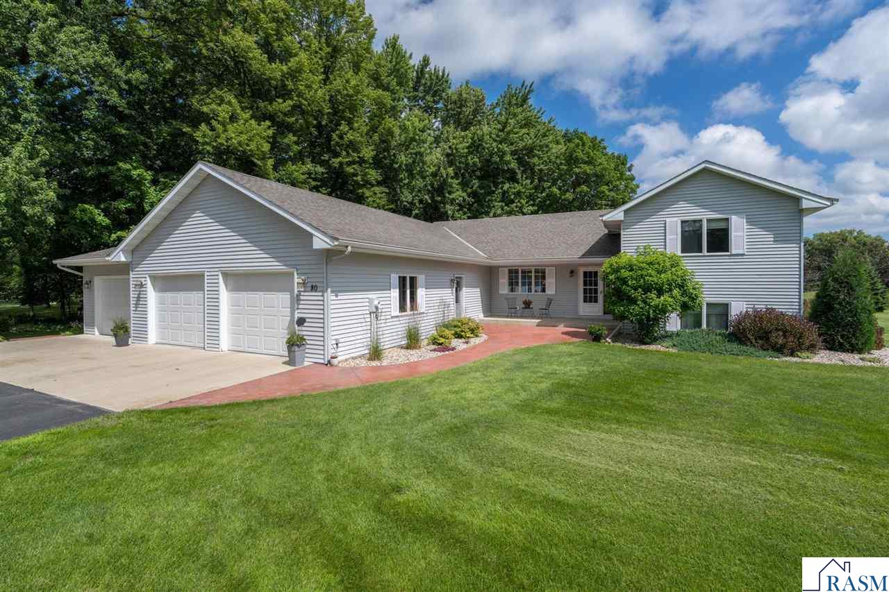 80 Canterbury Court Mankato MN 56001