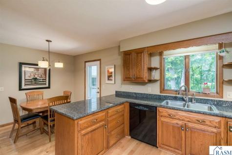 80 Canterbury Court Mankato MN 56001