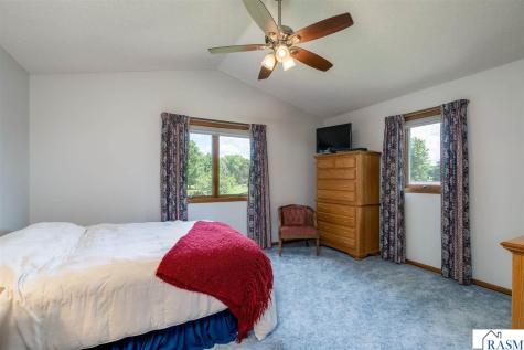 80 Canterbury Court Mankato MN 56001