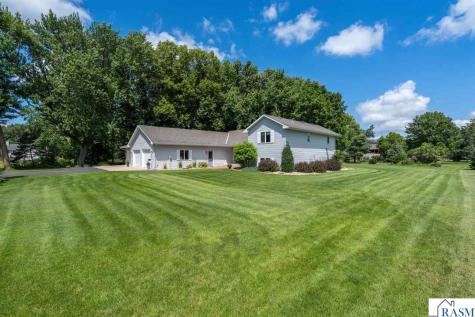 80 Canterbury Court Mankato MN 56001