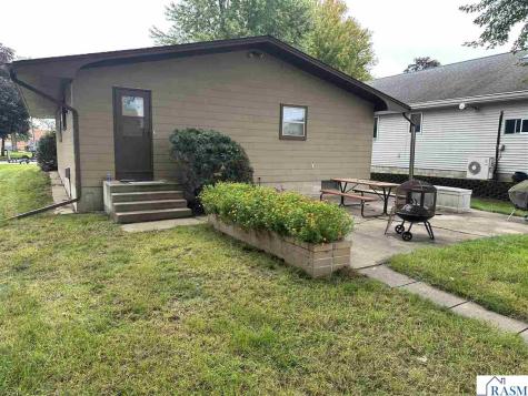 211 N Washington Street New Ulm MN 56073
