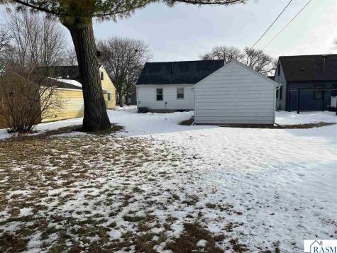 116 Winkler Street Mankato MN 56001