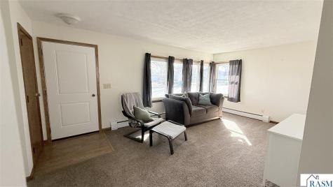 400 E North Street Waldorf MN 56091