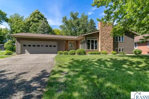 519 SW 4th Street Madelia MN 56062