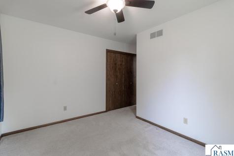 519 SW 4th Street Madelia MN 56062