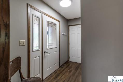 519 SW 4th Street Madelia MN 56062