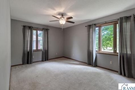519 SW 4th Street Madelia MN 56062