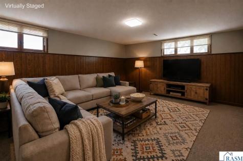 519 SW 4th Street Madelia MN 56062