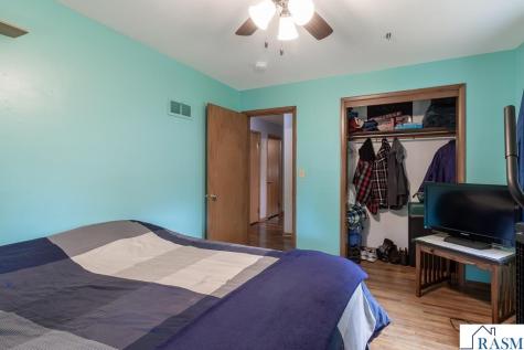 227 Westwood Drive Mankato MN 56001