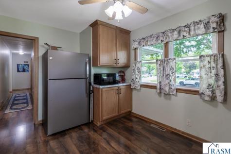 227 Westwood Drive Mankato MN 56001