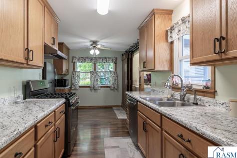227 Westwood Drive Mankato MN 56001