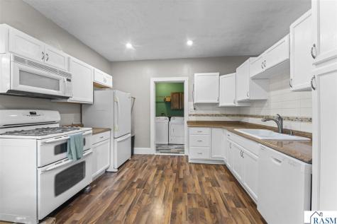 216 N 3rd Street St. Peter MN 56082