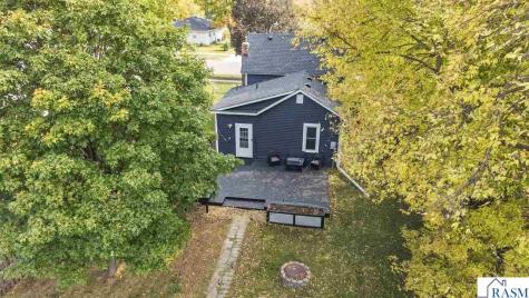 216 N 3rd Street St. Peter MN 56082