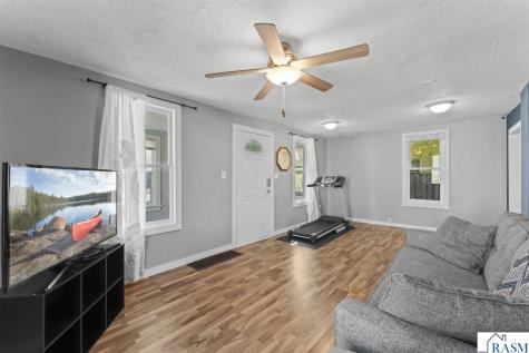 216 N 3rd Street St. Peter MN 56082
