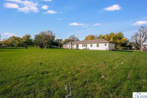 326 SE 3rd Street Winnebago MN 56098