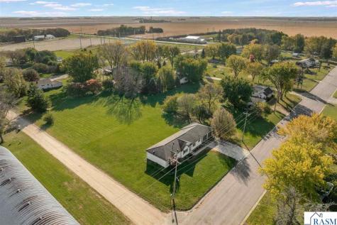 326 SE 3rd Street Winnebago MN 56098
