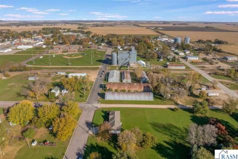 326 SE 3rd Street Winnebago MN 56098