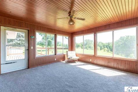33385 Sibley Heights Lane Le Sueur MN 56058