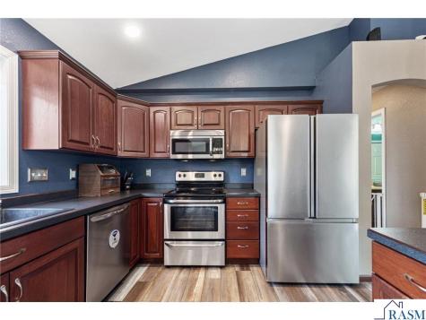 895 NE Lee Street Owatonna MN 55060-6242