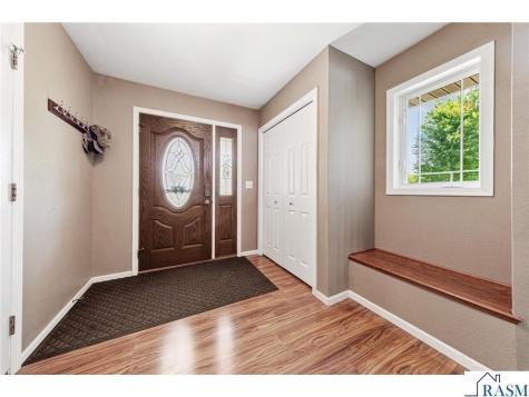 895 NE Lee Street Owatonna MN 55060-6242