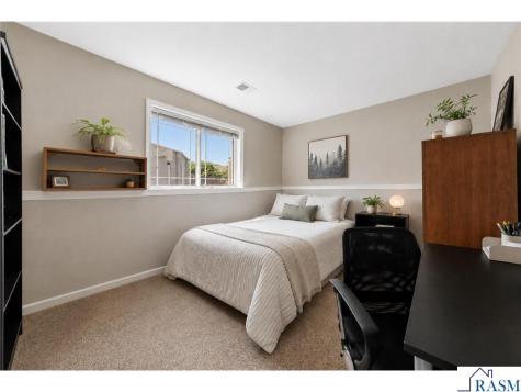895 NE Lee Street Owatonna MN 55060-6242