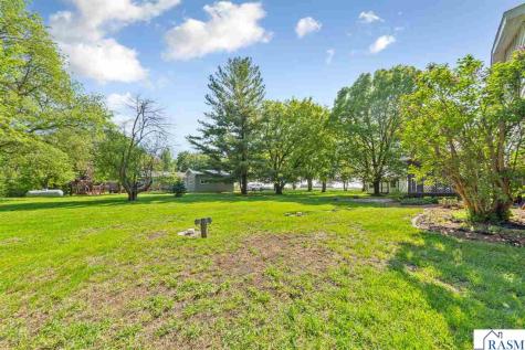 58357 Birch Bluff Lane North Mankato MN 56003