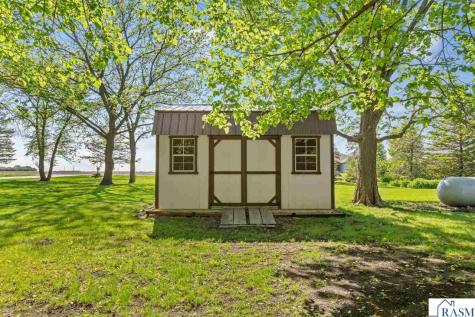 58357 Birch Bluff Lane North Mankato MN 56003