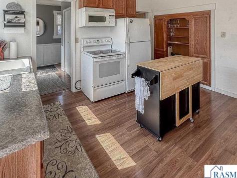 672 S Anna Avenue Lake Crystal MN 56055