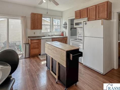 672 S Anna Avenue Lake Crystal MN 56055
