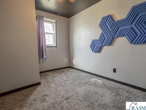 672 S Anna Avenue Lake Crystal MN 56055