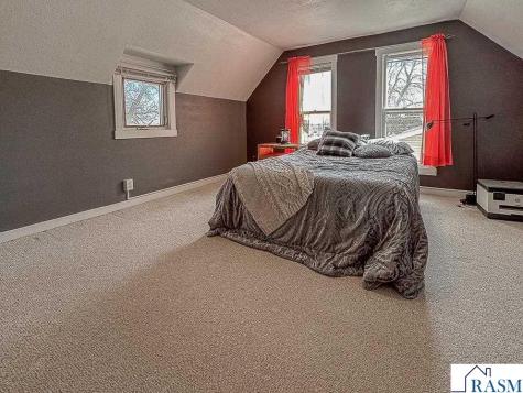 672 S Anna Avenue Lake Crystal MN 56055