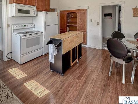672 S Anna Avenue Lake Crystal MN 56055