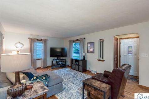 1204 N 4th Street Mankato MN 56001