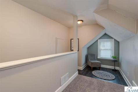 227 Johnson Street Mankato MN 56001
