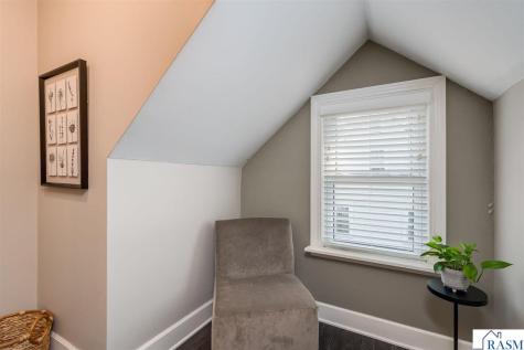 227 Johnson Street Mankato MN 56001