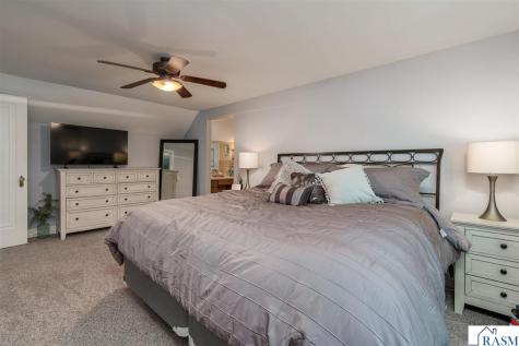 227 Johnson Street Mankato MN 56001
