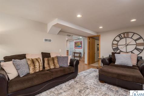 227 Johnson Street Mankato MN 56001