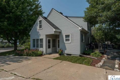227 Johnson Street Mankato MN 56001