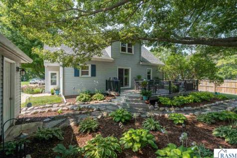 227 Johnson Street Mankato MN 56001
