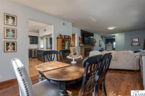 728 Winona Street Mankato MN 56001