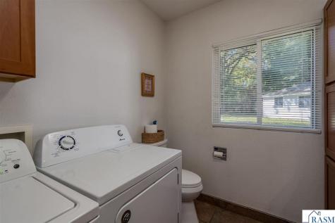 728 Winona Street Mankato MN 56001