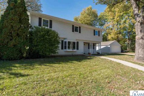 728 Winona Street Mankato MN 56001