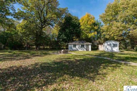 728 Winona Street Mankato MN 56001